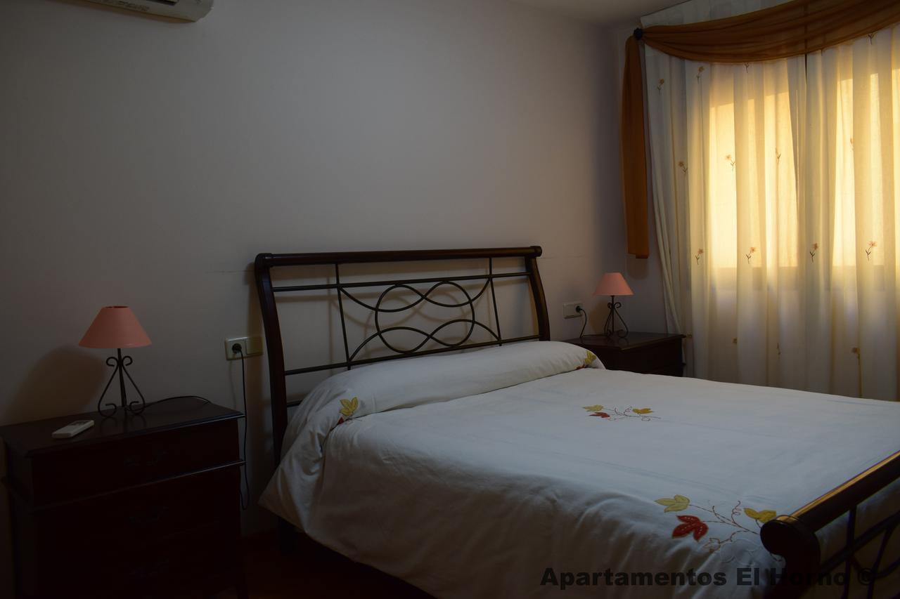 Apartamentos Horno Y Casa De Dulce Purullena Quarto foto